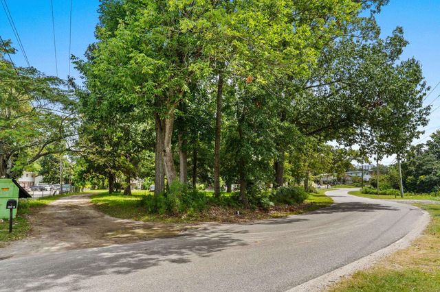 904 3rd Ave. N, Myrtle Beach, SC 29577