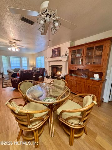 15813 BUTCH BAINE Drive, Jacksonville, FL 32218