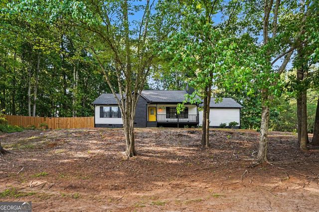 75 Contour Drive, Stockbridge, GA 30281