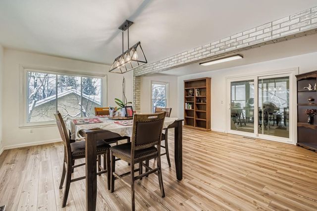 3977 Clover Avenue, Vadnais Heights, MN 55127