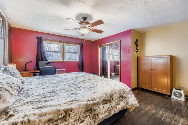 3977 Clover Avenue, Vadnais Heights, MN 55127