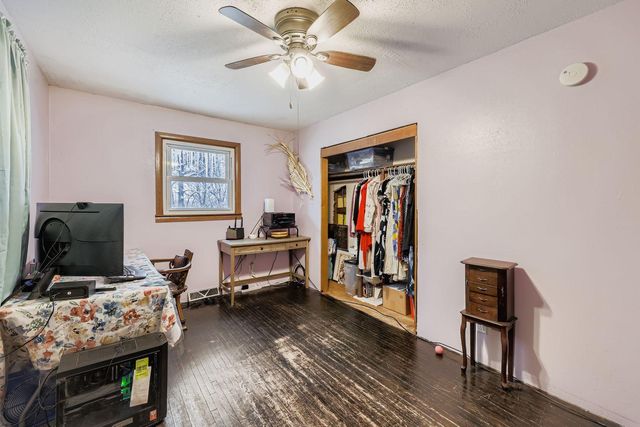 3977 Clover Avenue, Vadnais Heights, MN 55127