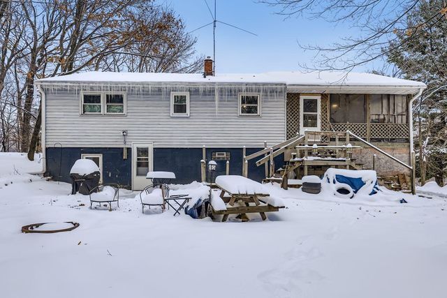 3977 Clover Avenue, Vadnais Heights, MN 55127