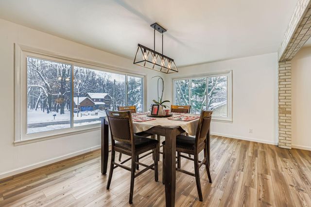 3977 Clover Avenue, Vadnais Heights, MN 55127