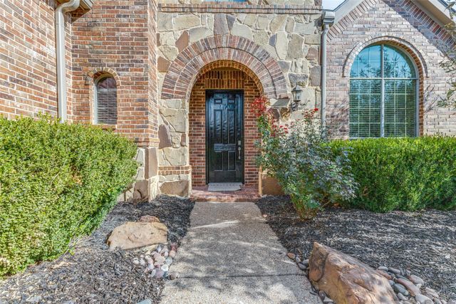 337 Farm View Trail, Keller, TX 76248