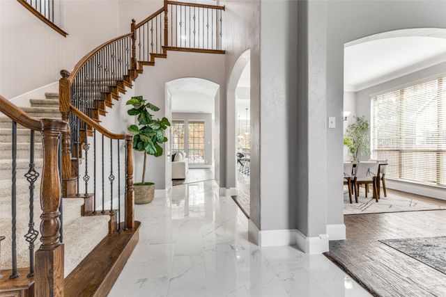 337 Farm View Trail, Keller, TX 76248