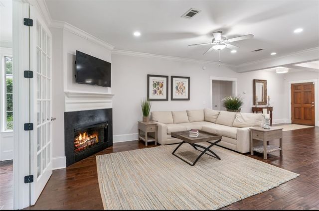 1086 Sinclair Pointe, St Simons Island, GA 31522