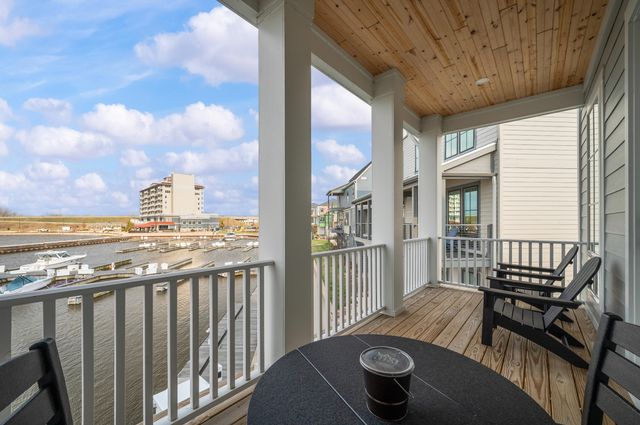152 Mariners Cove, St. Joseph City, MI 49085