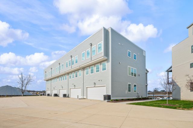 152 Mariners Cove, St. Joseph City, MI 49085