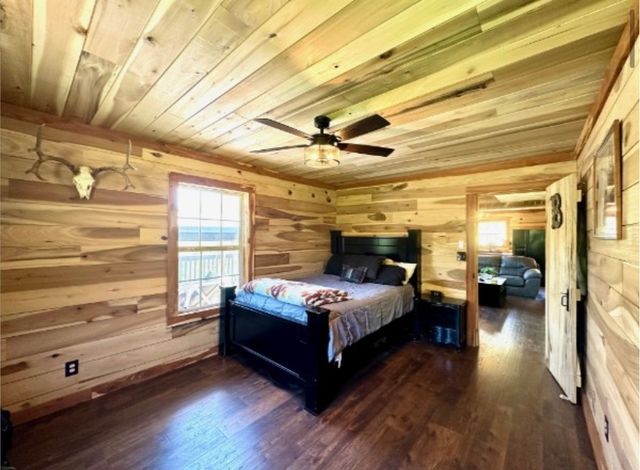 179 Puncheon Camp Ln, Bell Buckle, TN 37020