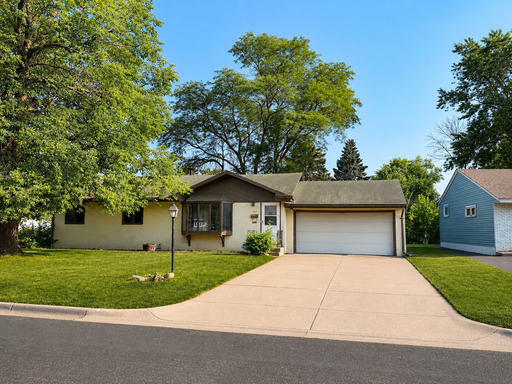 3007 Nash Road, Brooklyn Center, MN 55429