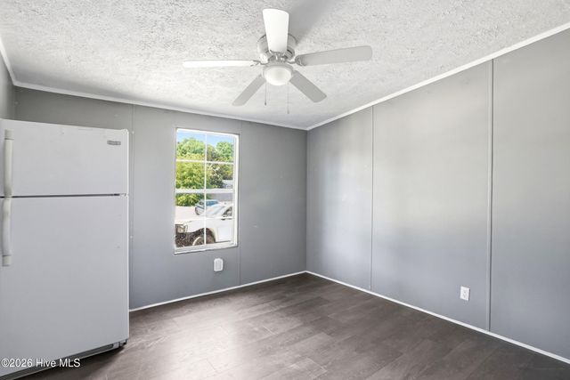 6140 Carolina Beach Road Trlr 39, Wilmington, NC 28412