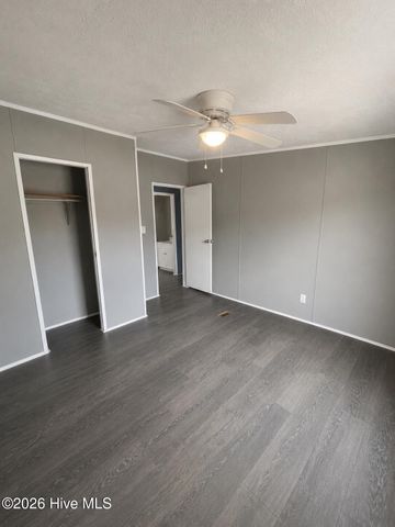 6140 Carolina Beach Road Trlr 39, Wilmington, NC 28412