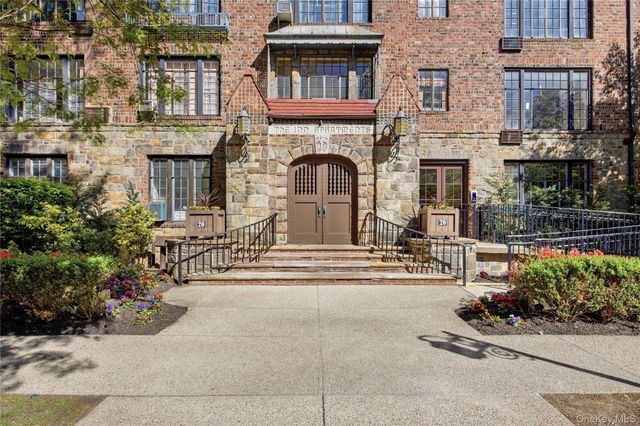 20 Continental Avenue 1K, Forest Hills, NY 11375