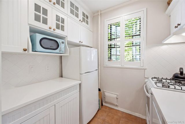 20 Continental Avenue 1K, Forest Hills, NY 11375