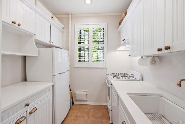 20 Continental Avenue 1K, Forest Hills, NY 11375