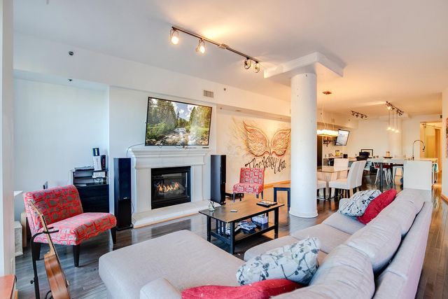 408 N 1st Street 305, Minneapolis, MN 55401