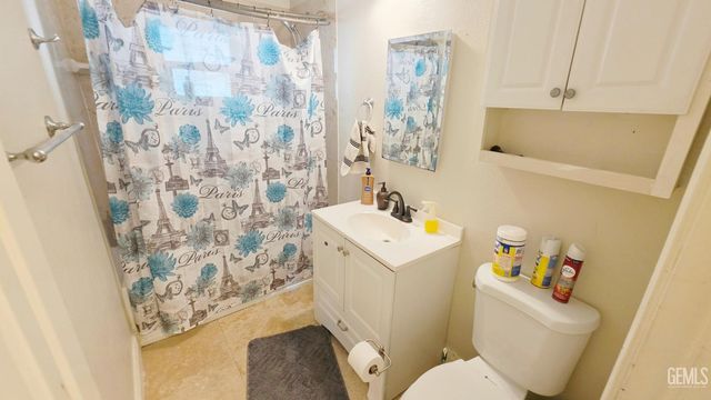 1610 Cunha Street, Bakersfield, CA 93305