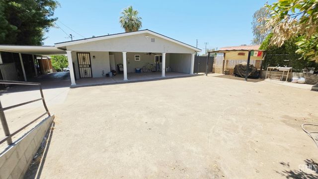 1610 Cunha Street, Bakersfield, CA 93305