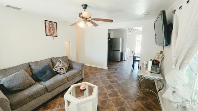 1610 Cunha Street, Bakersfield, CA 93305