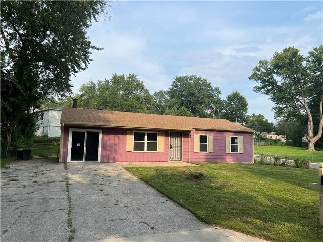 705 N 83rd Terrace, Kansas City, KS 66112