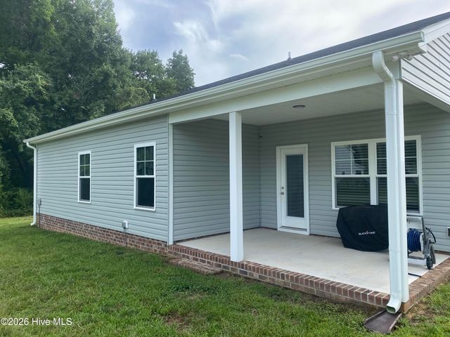 1518 Antioch Road, Pikeville, NC 27863