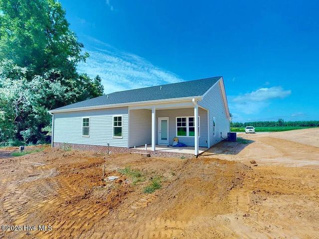 1518 Antioch Road, Pikeville, NC 27863