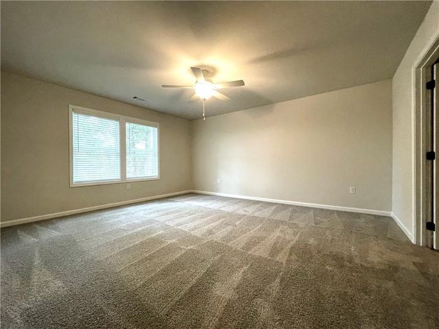 414 Fox Creek Dr, Braselton, GA 30517