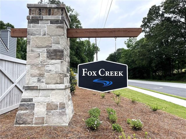 414 Fox Creek Dr, Braselton, GA 30517