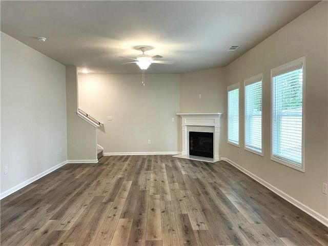 414 Fox Creek Dr, Braselton, GA 30517
