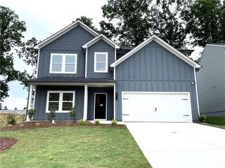 414 Fox Creek Dr, Braselton, GA 30517