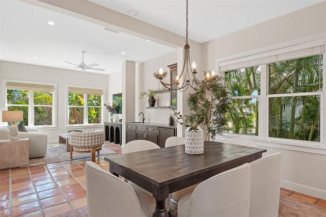 4757 HIGEL AVENUE, Sarasota, FL 34242