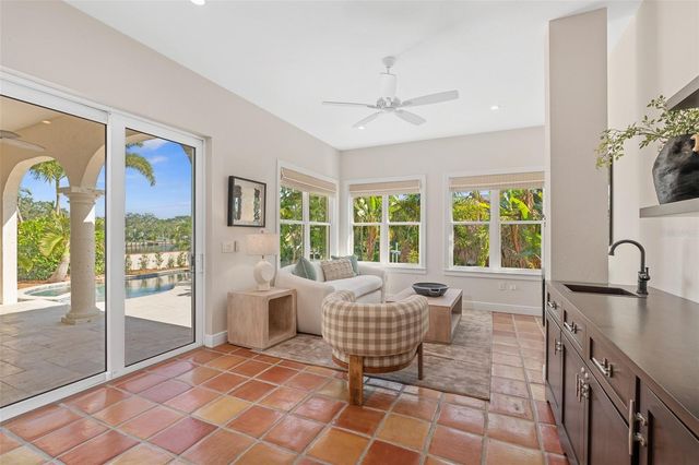 4757 HIGEL AVENUE, Sarasota, FL 34242