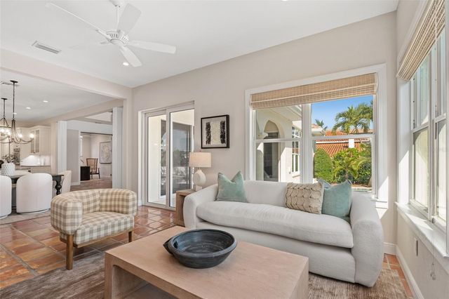 4757 HIGEL AVENUE, Sarasota, FL 34242