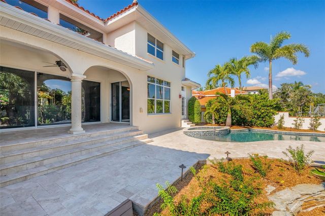 4757 HIGEL AVENUE, Sarasota, FL 34242