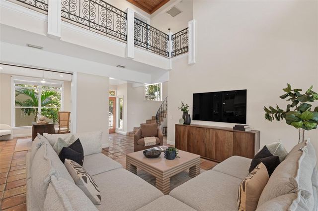 4757 HIGEL AVENUE, Sarasota, FL 34242