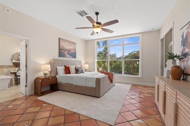 4757 HIGEL AVENUE, Sarasota, FL 34242