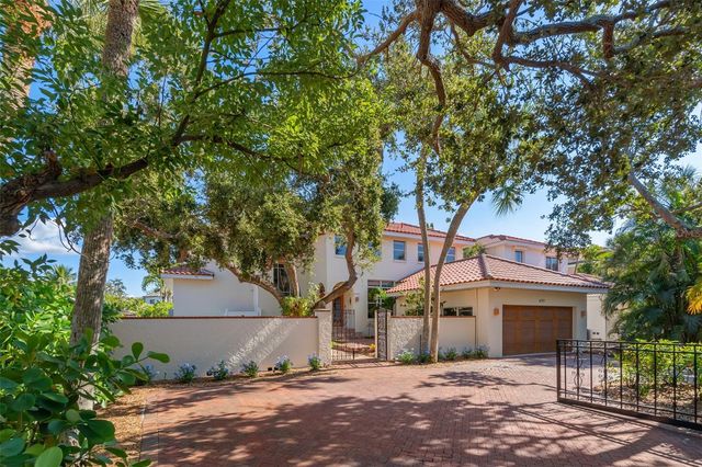 4757 HIGEL AVENUE, Sarasota, FL 34242