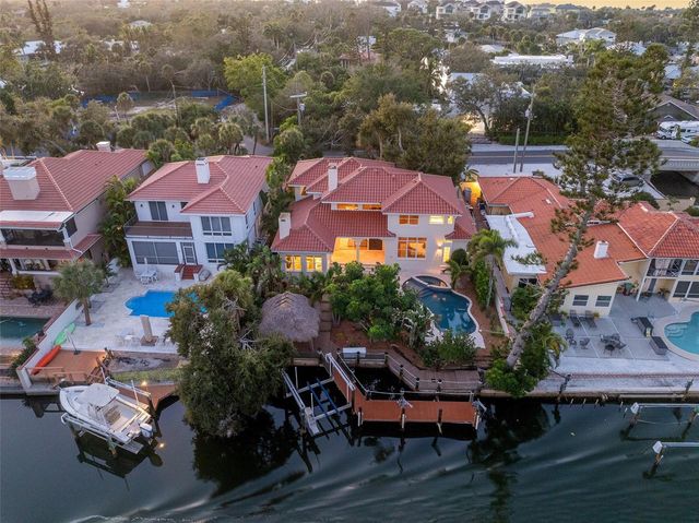 4757 HIGEL AVENUE, Sarasota, FL 34242