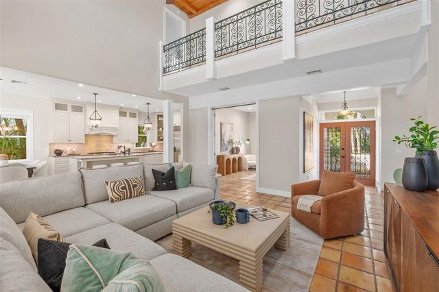 4757 HIGEL AVENUE, Sarasota, FL 34242