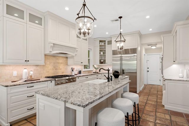 4757 HIGEL AVENUE, Sarasota, FL 34242