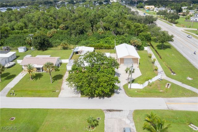 1418 Shirley DR, North Fort Myers, FL 33917