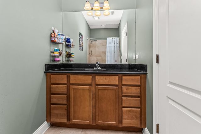 25 N Menard Avenue 2S, Chicago, IL 60644