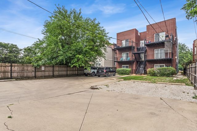 25 N Menard Avenue 2S, Chicago, IL 60644