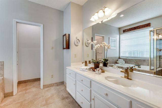 2628 Valley Creek Trail, Mckinney, TX 75072