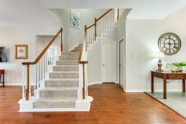 2628 Valley Creek Trail, Mckinney, TX 75072