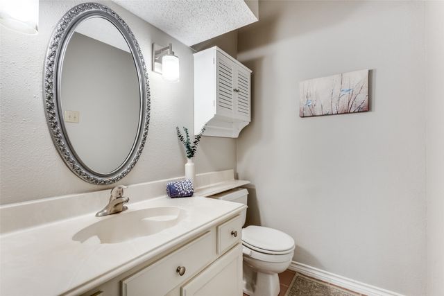 2628 Valley Creek Trail, Mckinney, TX 75072