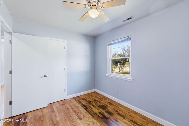 5017 Ilex Drive, Wilmington, NC 28412