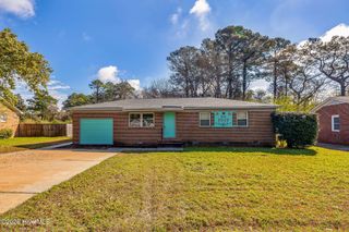 5017 Ilex Drive, Wilmington, NC 28412