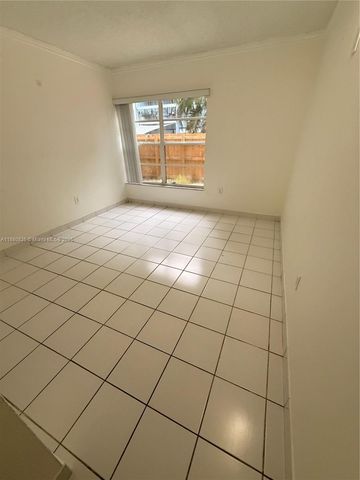 6300 SW 138th Ct 102, Miami, FL 33183